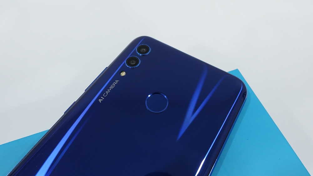 【更新】wanuxi评测honor 10 lite!外观与性能同样出众!